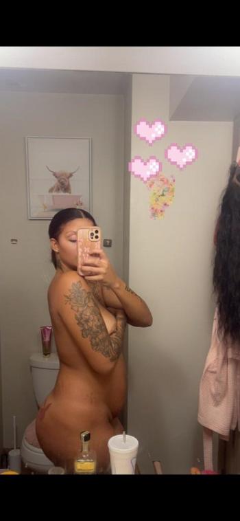 Emerald, 20  female escort, Jonesboro